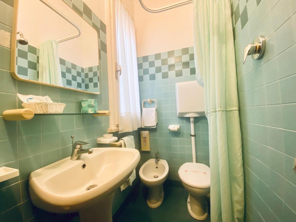 Hotel Villa Grazia チェゼナーティコ エクステリア 写真
