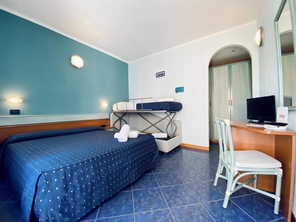 Hotel Villa Grazia チェゼナーティコ エクステリア 写真