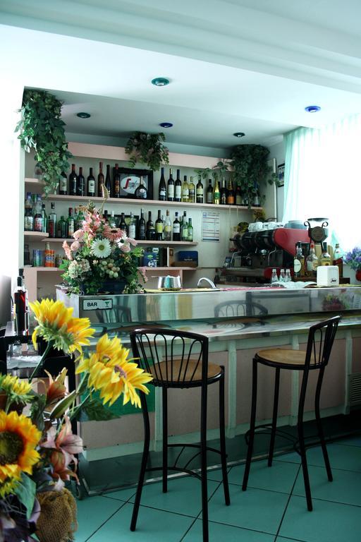 Hotel Villa Grazia チェゼナーティコ エクステリア 写真