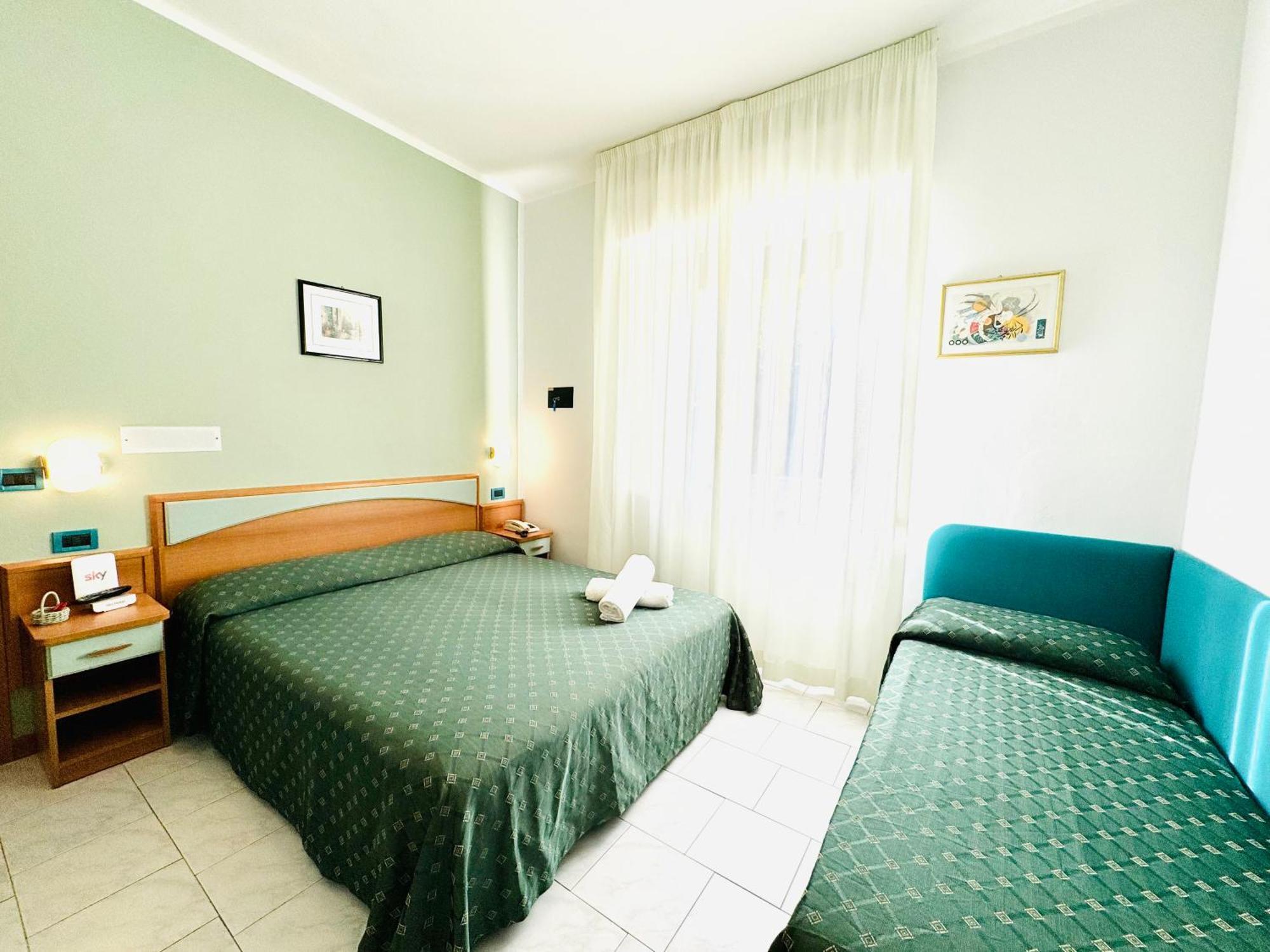 Hotel Villa Grazia チェゼナーティコ エクステリア 写真