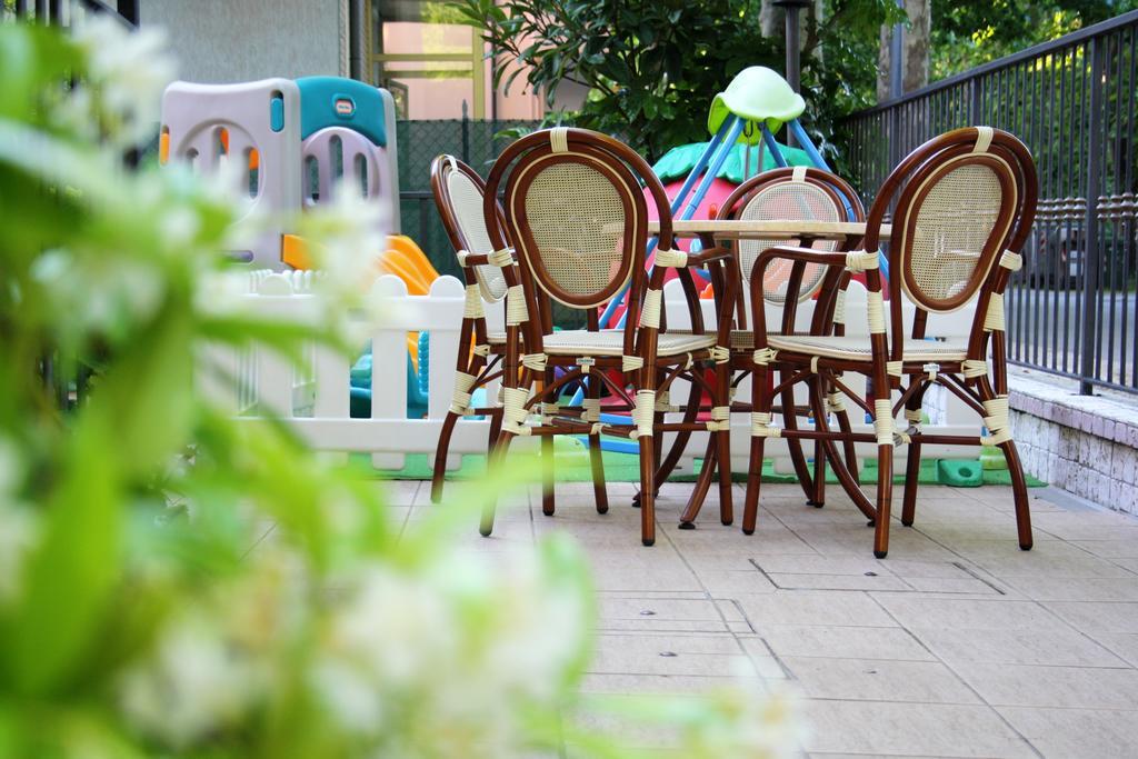 Hotel Villa Grazia チェゼナーティコ エクステリア 写真